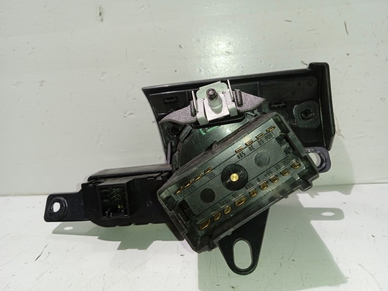 Recambio de mando luces para seat exeo st (3r5) 2.0 tdi referencia OEM IAM 8E0941531  