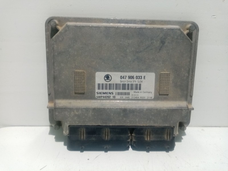 Recambio de centralita motor uce para skoda fabia (6y2/6y3) 1.4 referencia OEM IAM 047906033E  