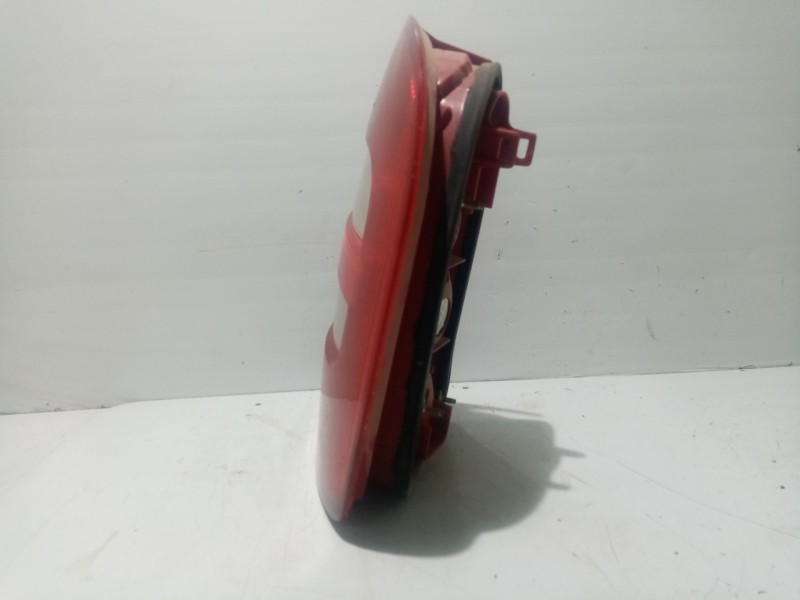 Recambio de piloto trasero derecho para skoda fabia (6y2/6y3) 1.4 referencia OEM IAM 6Y6945112B  