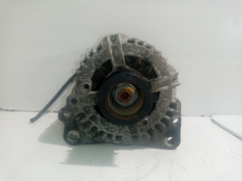 Recambio de alternador para skoda fabia (6y2/6y3) 1.4 referencia OEM IAM 047903015Q CAL10460GS CAL10460AS