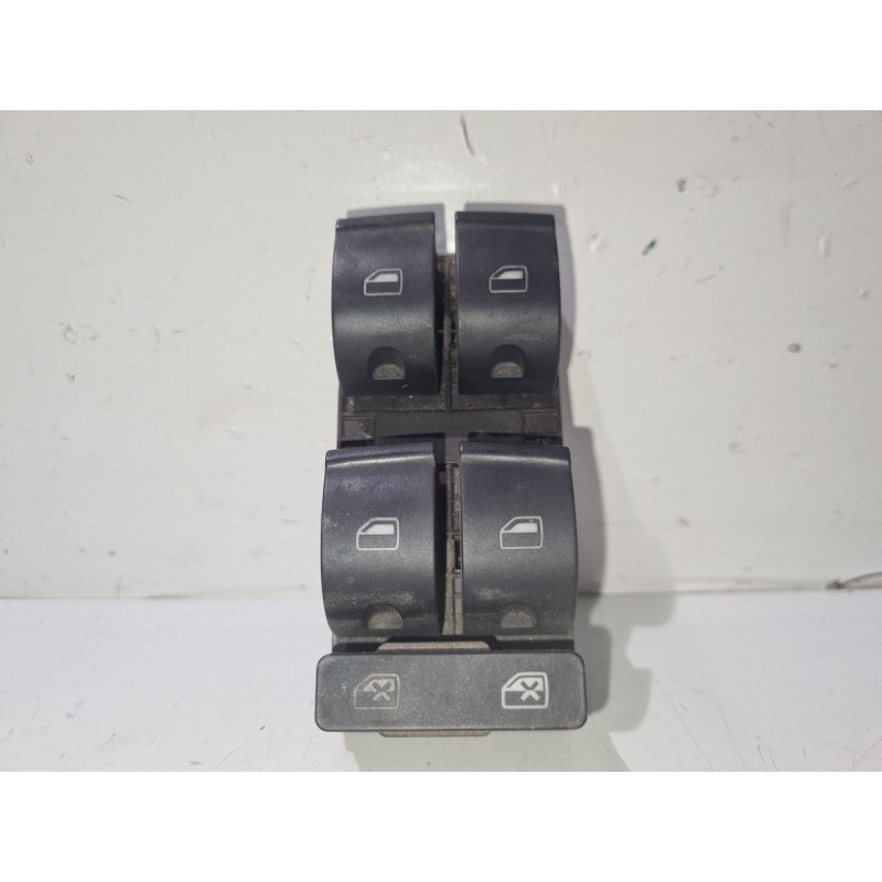 Recambio de mando elevalunas delantero izquierdo para seat exeo st (3r5) 2.0 tdi referencia OEM IAM 8E0959851D  