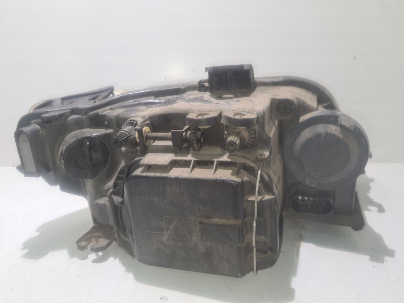 Recambio de faro izquierdo para seat exeo st (3r5) 2.0 tdi referencia OEM IAM 3R1941005E 3R1941005D 