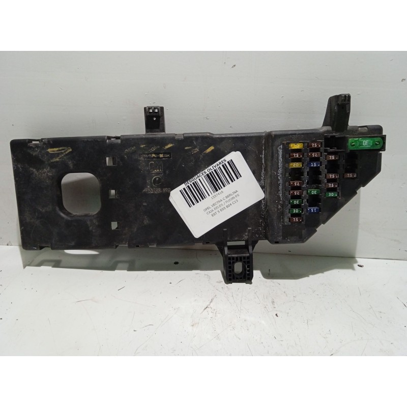 Recambio de caja reles / fusibles para opel vectra c berlina 2.0 dti referencia OEM IAM   