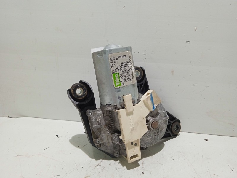 Recambio de motor limpia trasero para renault clio iii referencia OEM IAM 8200311486  