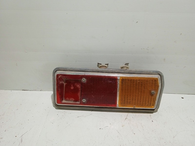 Recambio de piloto trasero derecho para renault 12 renault 12 referencia OEM IAM   