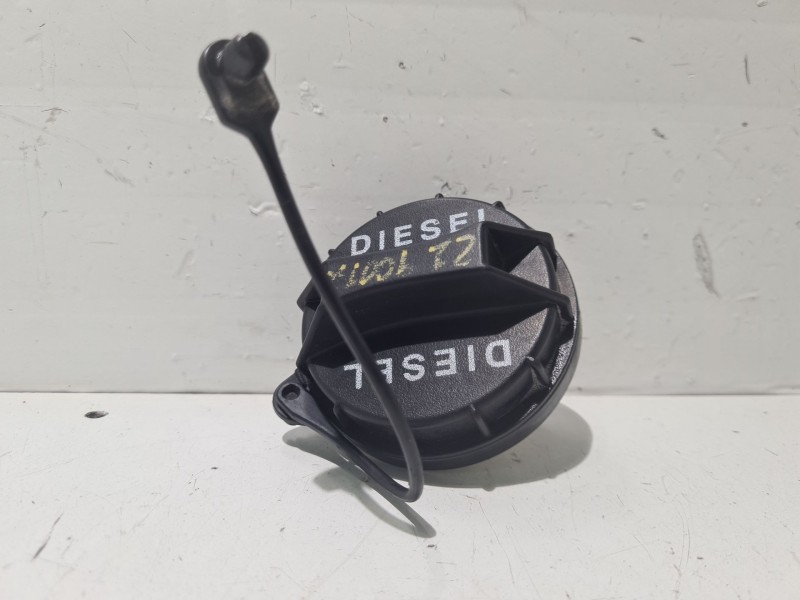 Recambio de tapon combustible para kia cee´d referencia OEM IAM   