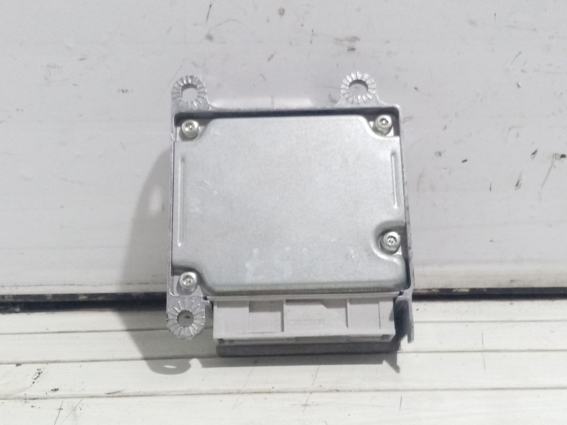 Recambio de centralita airbag para daewoo kalos referencia OEM IAM 7088816 96406170 