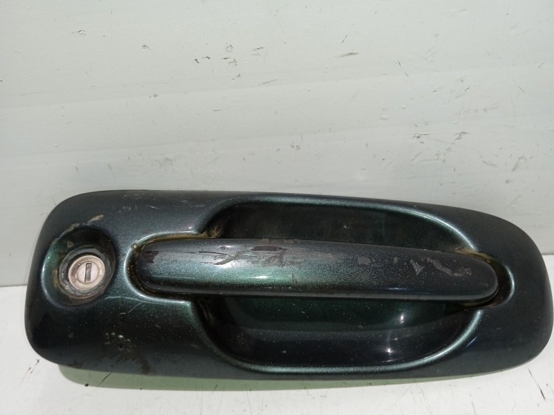 Recambio de bombin puerta delantera izquierda para chrysler voyager (rg) 2.4 cat referencia OEM IAM   