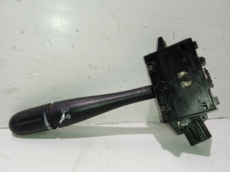 Recambio de mando intermitentes para chrysler voyager (rg) 2.4 cat referencia OEM IAM 04685711AA  