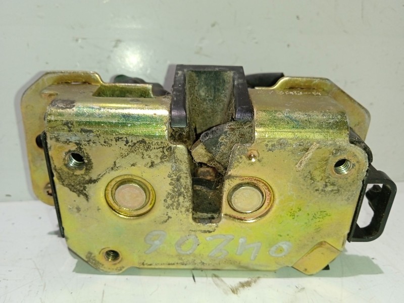 Recambio de cerradura puerta trasera izquierda para chrysler voyager (rg) 2.4 cat referencia OEM IAM 05019049AA  