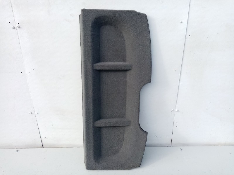 Recambio de bandeja trasera para daewoo kalos referencia OEM IAM 96538293  