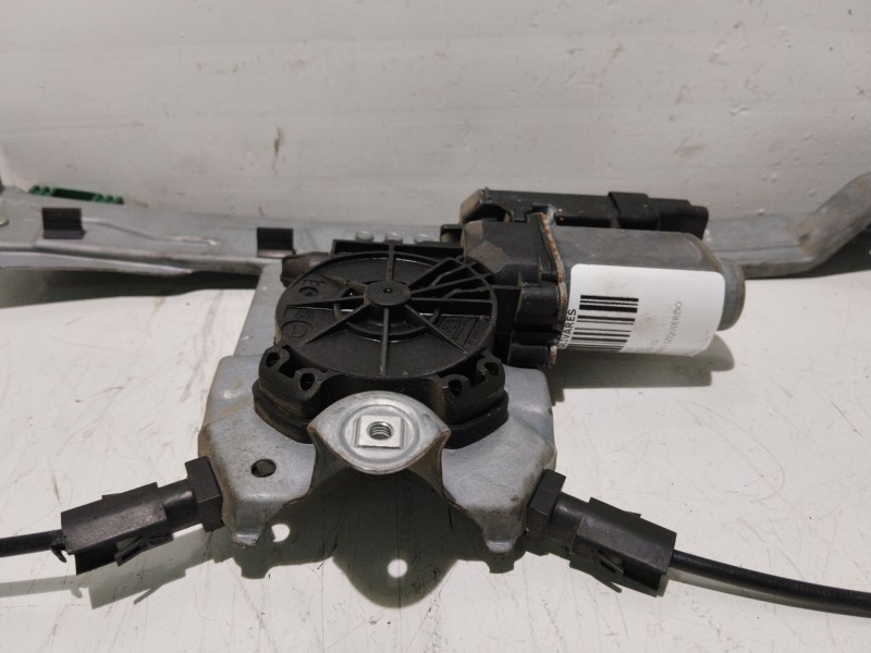 Recambio de elevalunas delantero izquierdo para renault clio iii referencia OEM IAM 440776D  