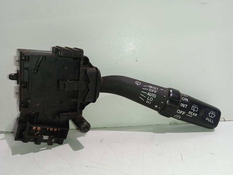 Recambio de mando limpia para toyota avensis berlina (t25) 2.0 d-cat referencia OEM IAM 8465205170  