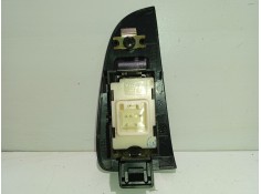 Recambio de mando elevalunas delantero derecho para toyota avensis berlina (t25) 2.0 d-cat referencia OEM IAM 7423105140   2