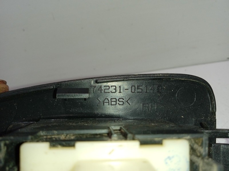 Recambio de mando elevalunas trasero izquierdo para toyota avensis berlina (t25) 2.0 d-cat referencia OEM IAM 7427205020  