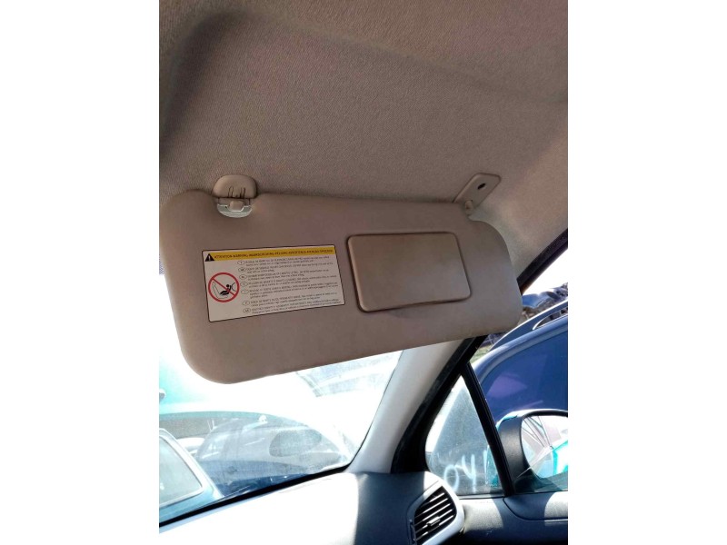 Recambio de parasol derecho para peugeot 207 referencia OEM IAM 16064158BJ  