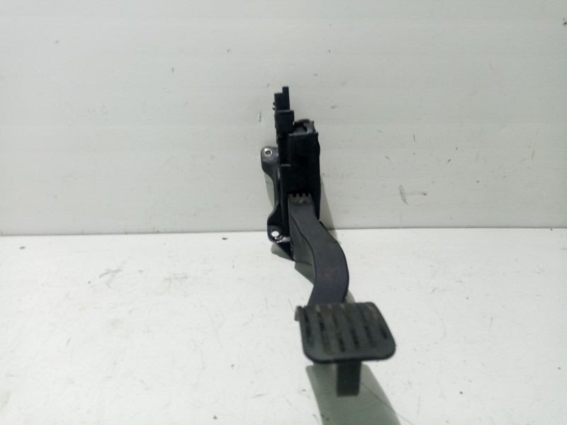 Recambio de pedal acelerador para peugeot 207 referencia OEM IAM 968184408003  6PV00994900