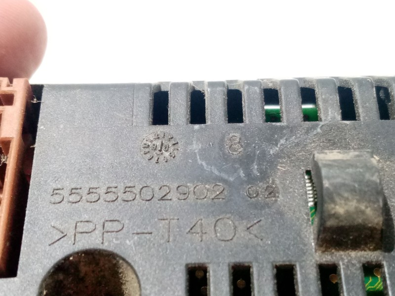 Recambio de pantalla multifuncion para peugeot 207 referencia OEM IAM 5555502902  