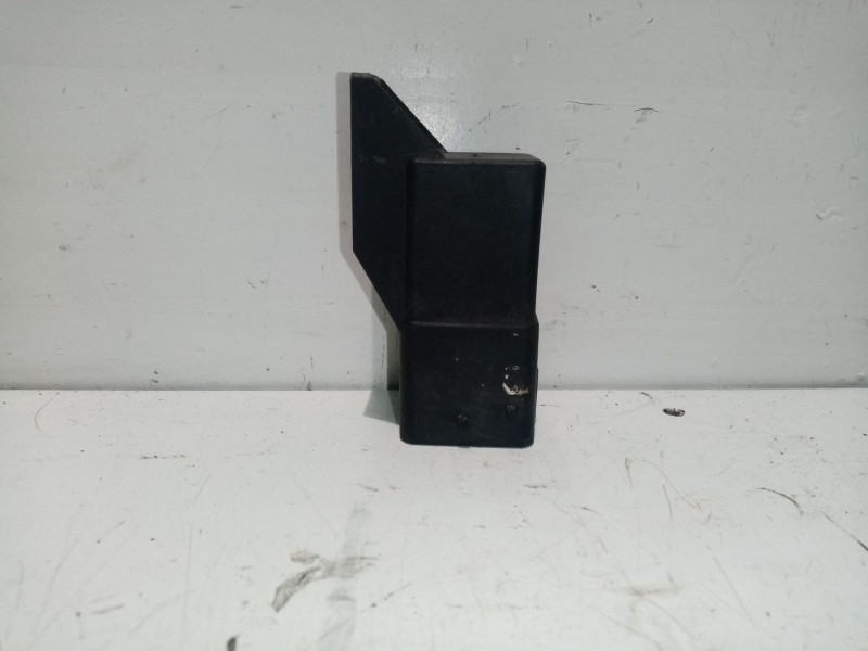 Recambio de rele para peugeot 207 referencia OEM IAM 51252002  9640469680