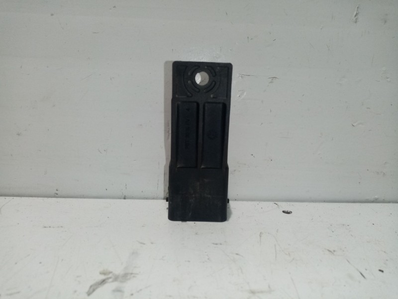 Recambio de rele para peugeot 207 referencia OEM IAM 51252002  9640469680