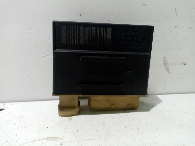Recambio de modulo electronico para peugeot 207 referencia OEM IAM 9662570880  