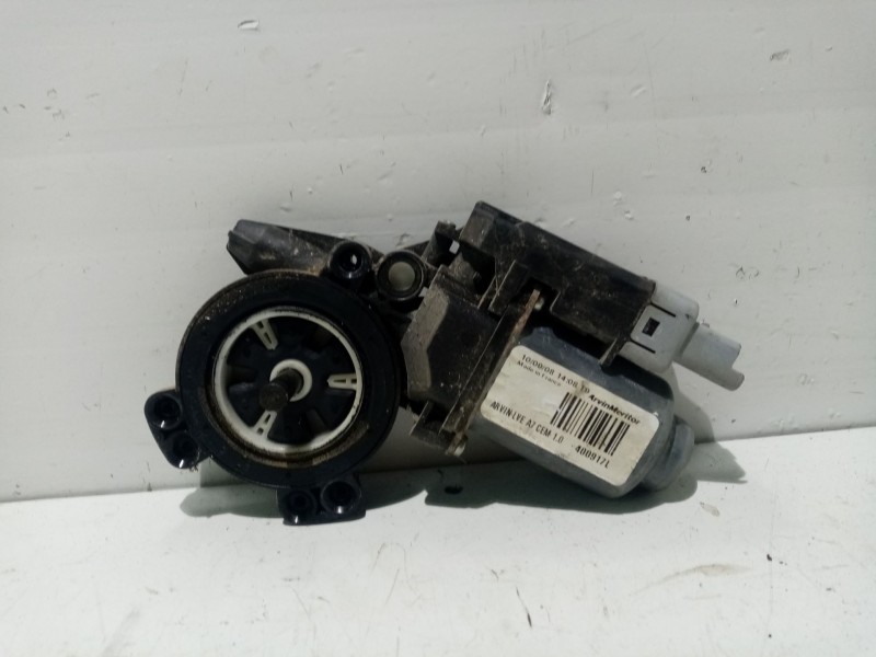 Recambio de motor elevalunas delantero izquierdo para peugeot 207 referencia OEM IAM 401786A9  400917