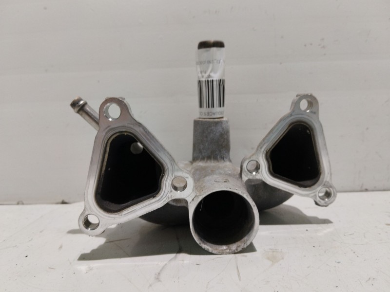 Recambio de tubo para lexus is ii (_e2_) 250 (gse20) referencia OEM IAM 1635631021  