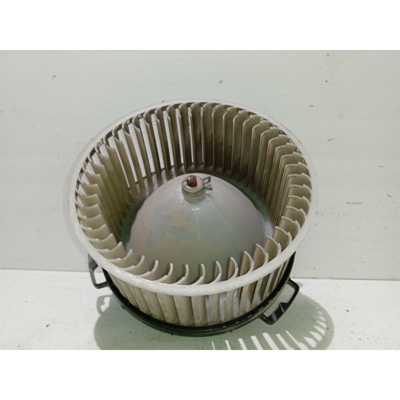 Recambio de ventilador calefaccion para mazda 3 berlina (bk) 1.6 vvt active referencia OEM IAM 8940000  