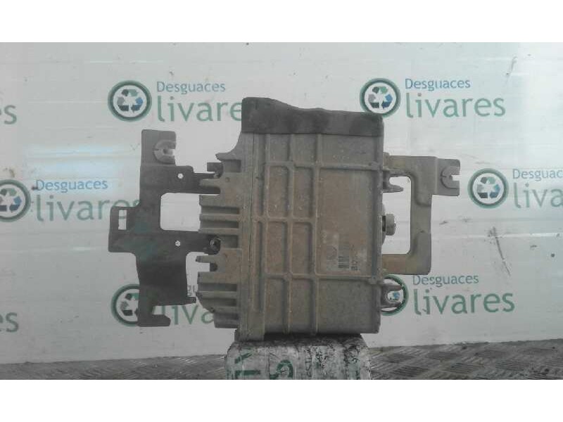 Recambio de centralita motor uce para seat arosa (6h1) street   |   12.97 - 12.99 | 1997 - 1999 | 50 cv / 37 kw referencia OEM I