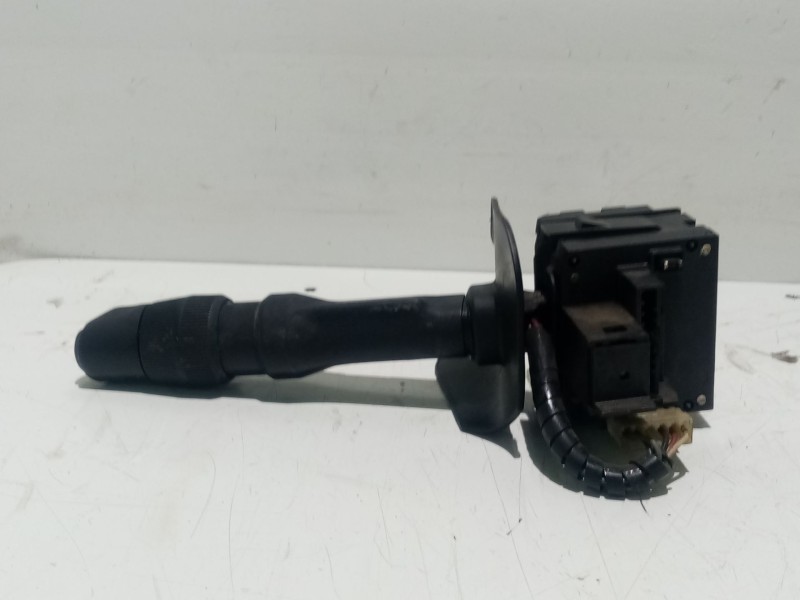 Recambio de mando limpia para fiat tempra berlina (159) 1.6 cat referencia OEM IAM 182342080  