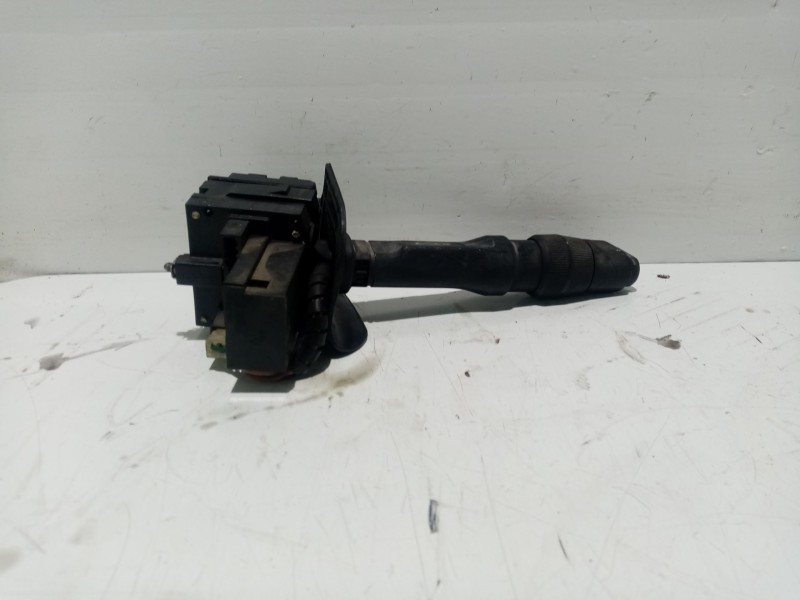 Recambio de mando luces para fiat tempra berlina (159) 1.6 cat referencia OEM IAM 181961580  