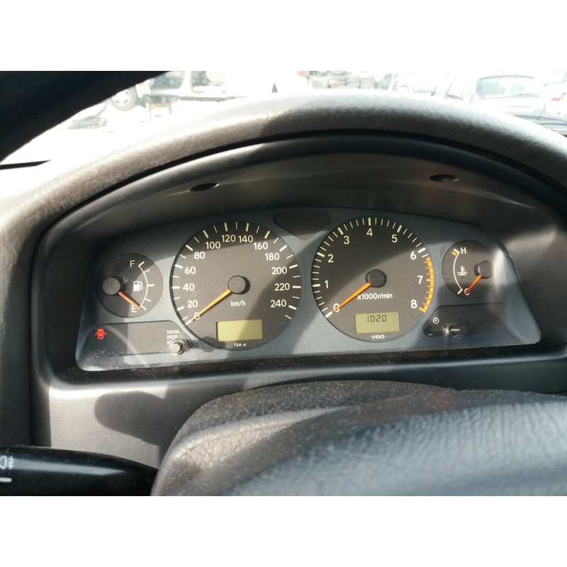 toyota avensis berlina (t 22) 1.6 16v   |   0.97 - ... | 1997 | 110 cv / 81 kw del año 1997