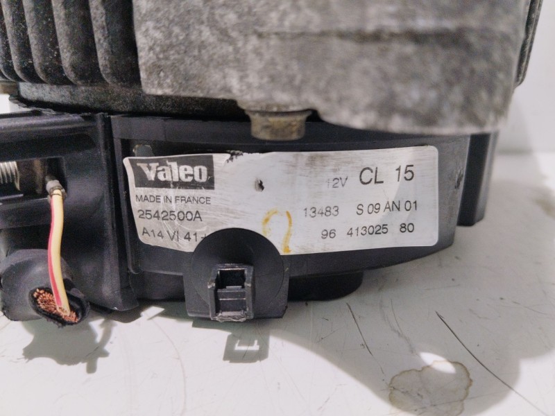 Recambio de alternador para peugeot 307 (s1) referencia OEM IAM 2542500A 5705 AA 96413025