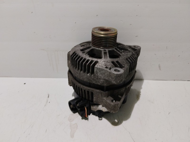 Recambio de alternador para peugeot 307 (s1) referencia OEM IAM 2542500A 5705 AA 96413025