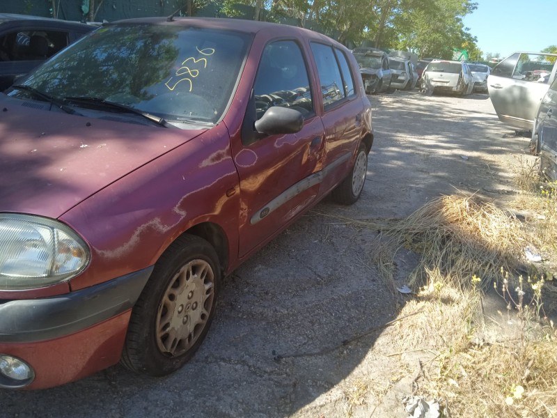 renault clio ii (bb_, cb_) del año 2000