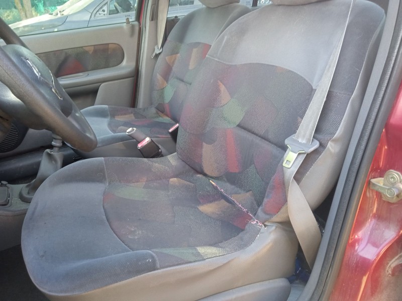 renault clio ii (bb_, cb_) del año 2000