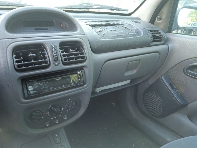 renault clio ii (bb_, cb_) del año 2000