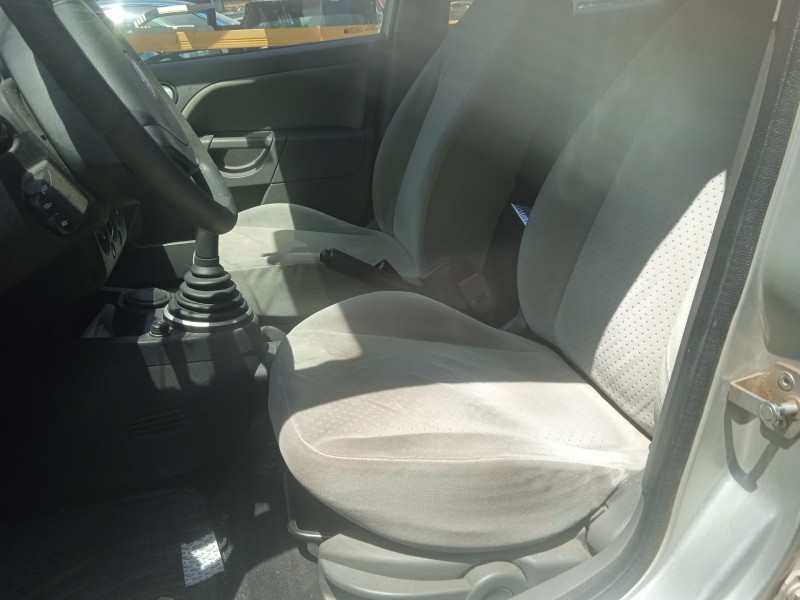 ford fiesta v (jh_, jd_) del año 2003