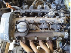 Recambio de tapa balancines para vw polo (9n_, 9a_) 1.4 16v referencia OEM IAM 03L103465 045103475C 