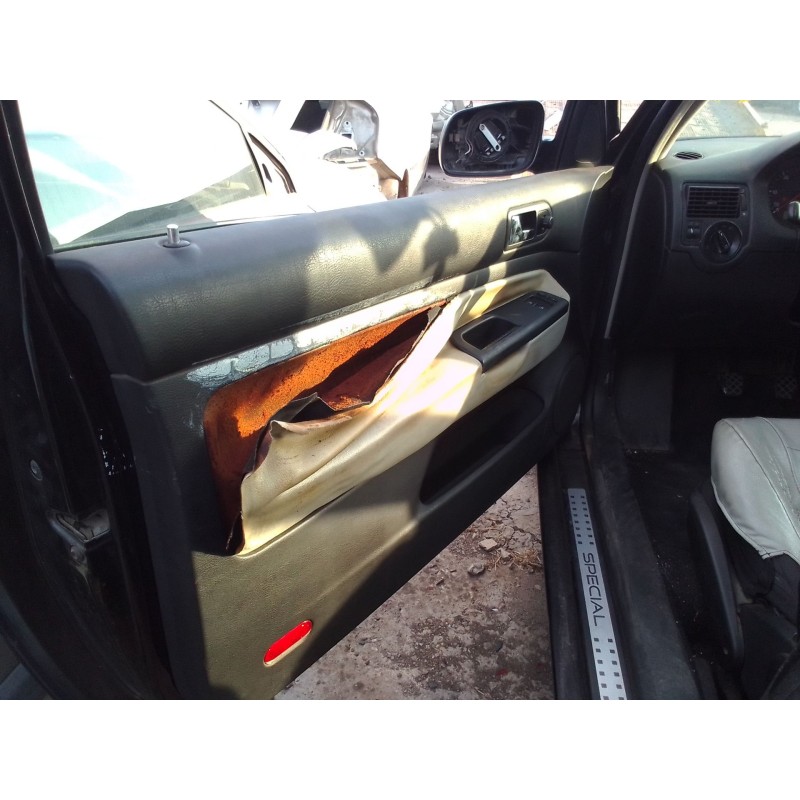 volkswagen golf iv berlina (1j1) del año 2002