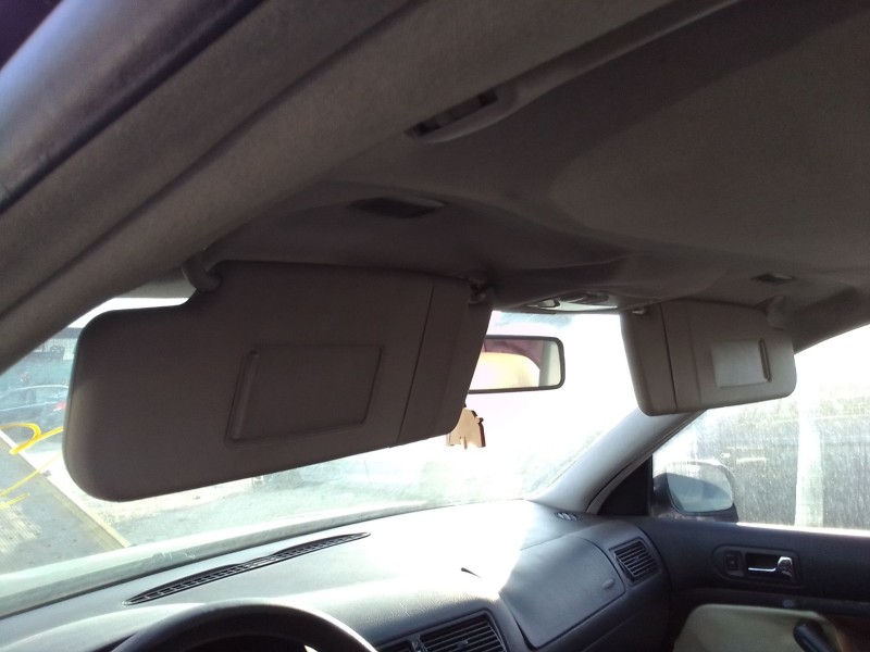 volkswagen golf iv berlina (1j1) del año 2002