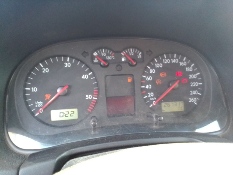 volkswagen golf iv berlina (1j1) del año 2002