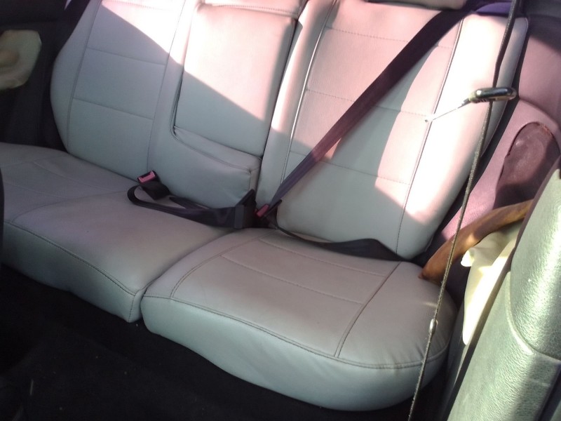 volkswagen golf iv berlina (1j1) del año 2002