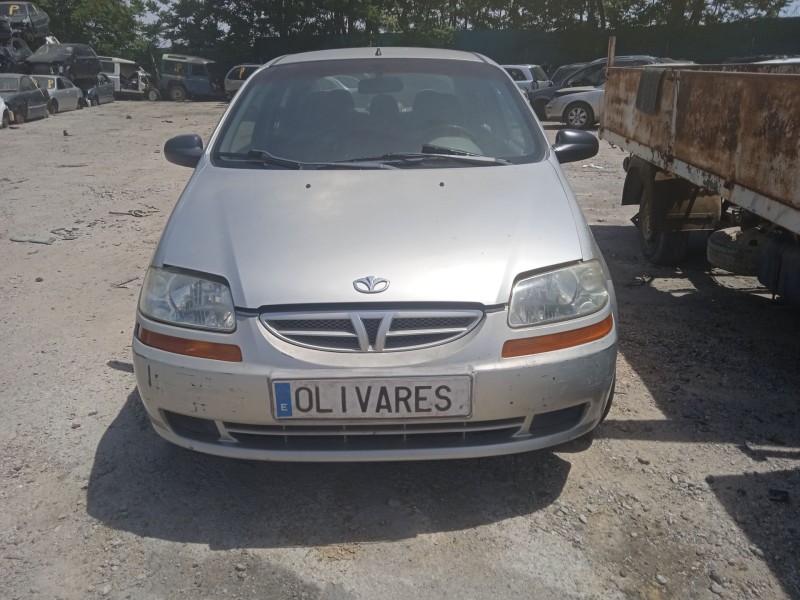 daewoo kalos sedán (klas) del año 2002