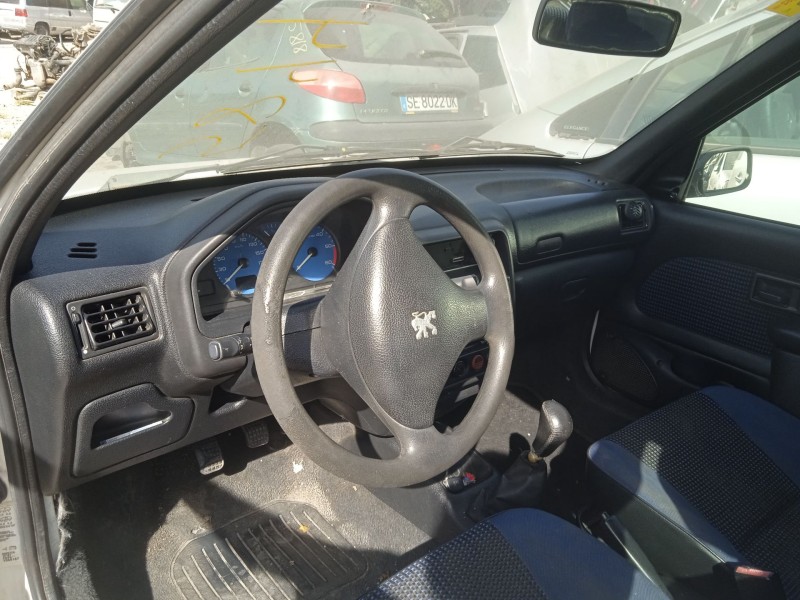peugeot 106 ii (1a_, 1c_) del año 2001