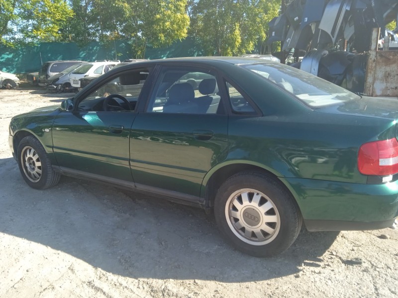 audi a4 b5 (8d2) del año 2000