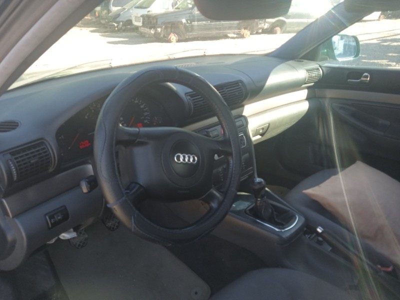 audi a4 b5 (8d2) del año 2000