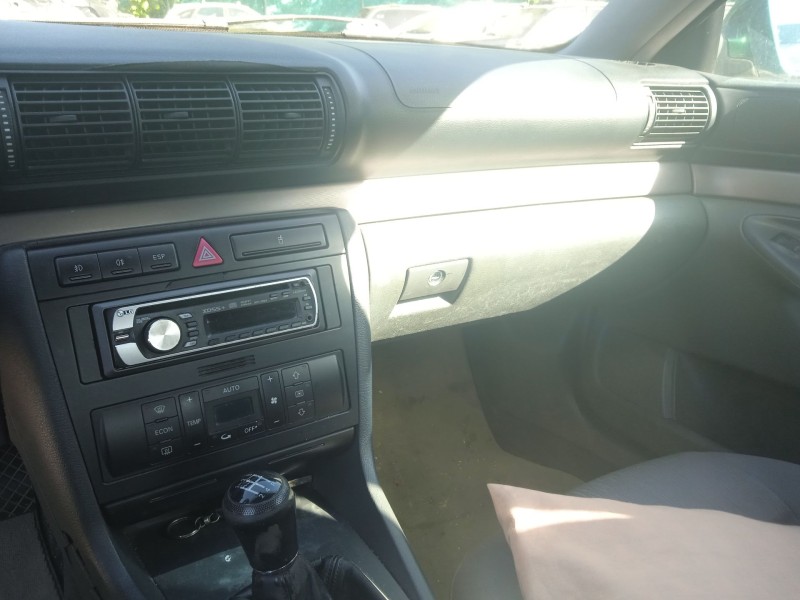 audi a4 b5 (8d2) del año 2000