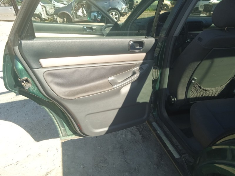 audi a4 b5 (8d2) del año 2000