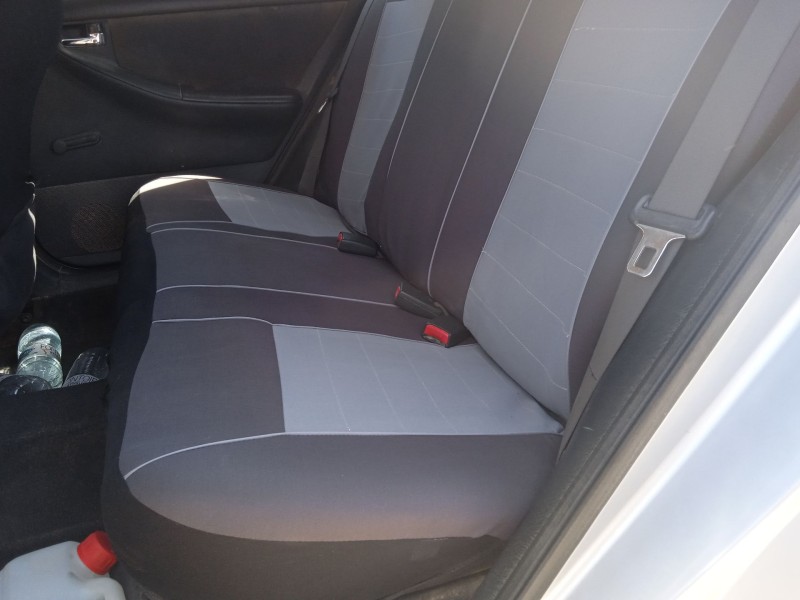 toyota corolla (_e12_) del año 2002